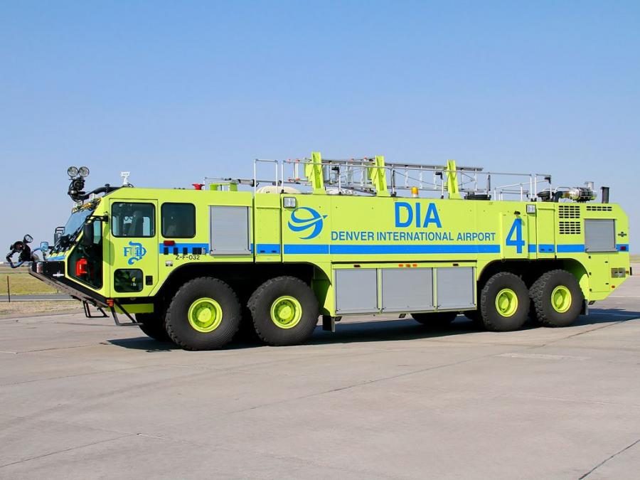  Oshkosh Striker 4500 ARFF 2010 года  (фото 4 из 14)